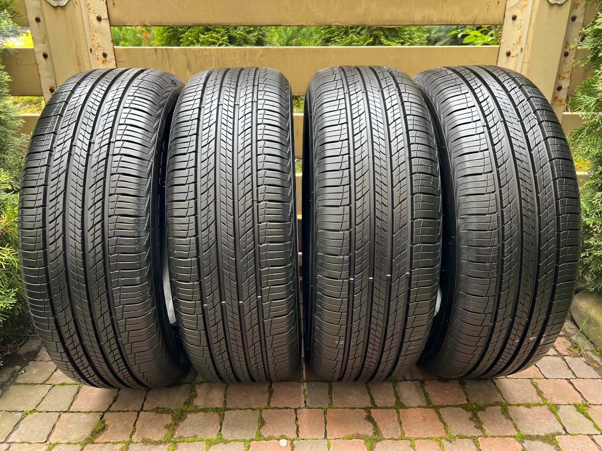 Літні шини 4шт. Hankook Dynapro HP2  215\60\R17