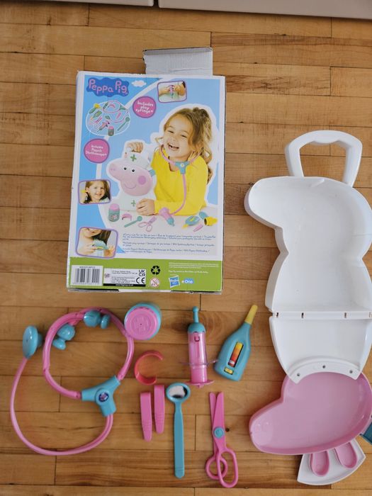 Набір лікаря Пеппа,сортер музичний,телефон