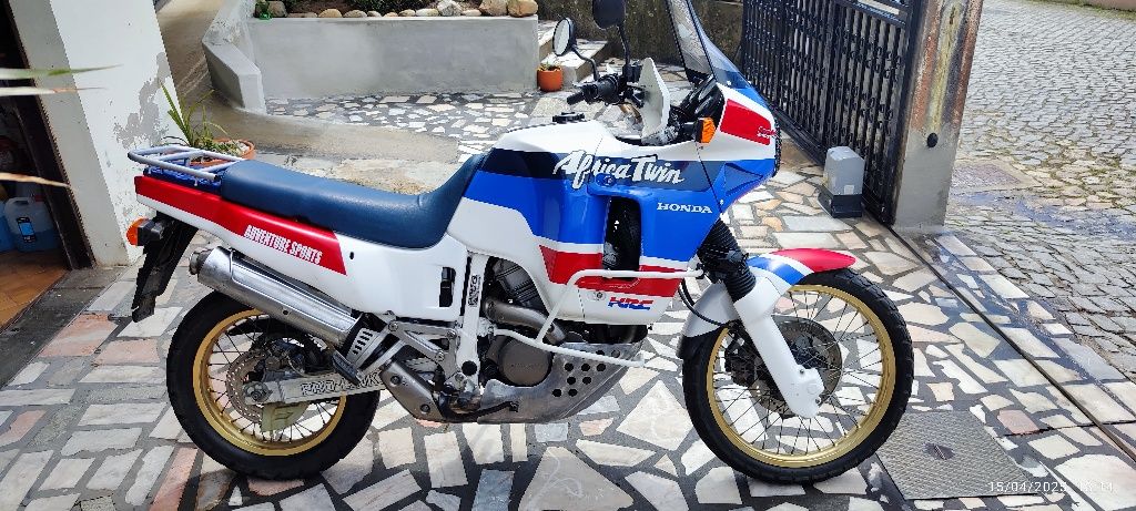 Mota Honda África Twing 650 xrv 03