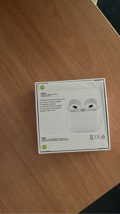 Airpods novos na caixa