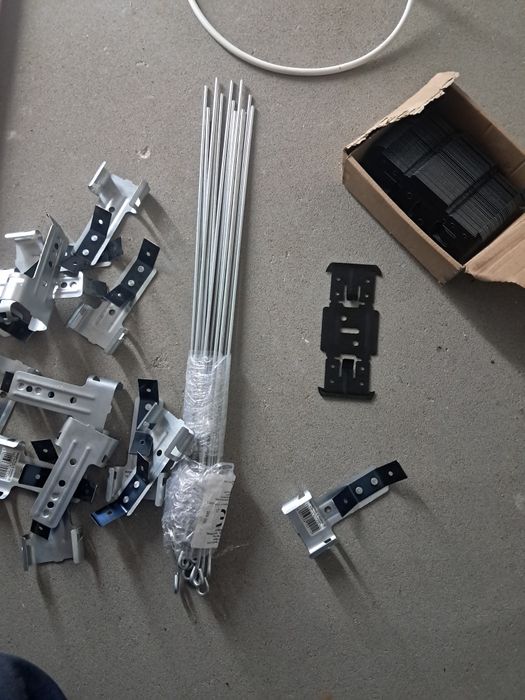 Wieszak obrotowy, łącznik krzyżowy budmat