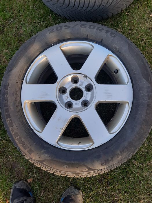 Felgi 5x112 16 cali  nowe zimowe opony audi a4 b6 7 octavia 205 60 r16