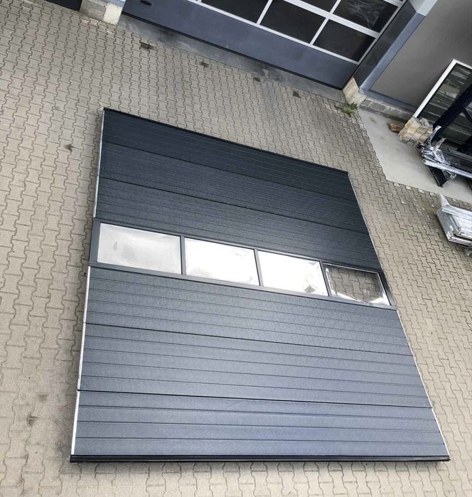 Brama 400 x 420 panelowa segmentowa garażowa przemysłowa bramy