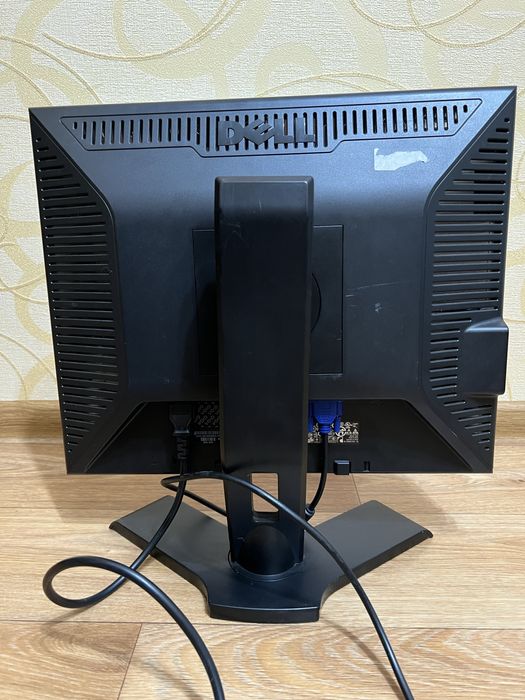 Монітор Dell 190s в гарному стані
