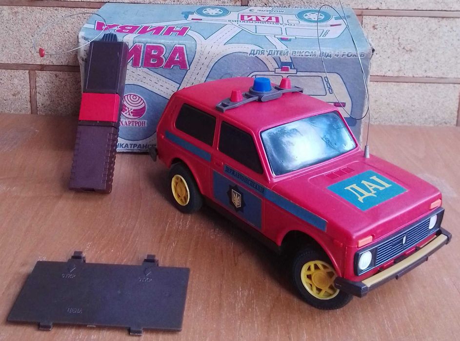 игрушка нива радиоуправляемая хартрон ссср