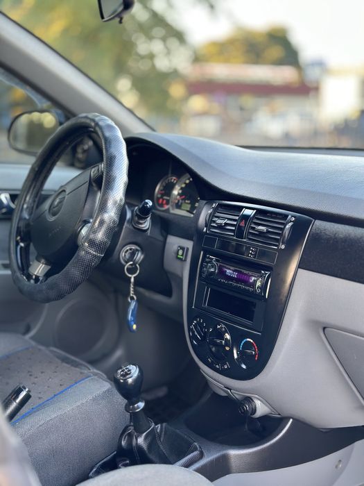 ChevroleLacetti с вписаным газом,идеал