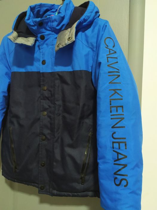 Зимова куртка Calvin Klein Jeans  10 - 12 років