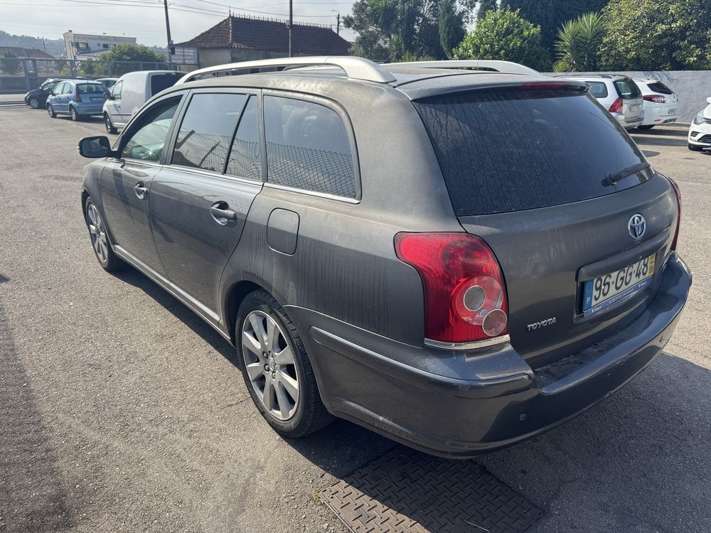 Toyota Avensis 2.0D4D 126cv
