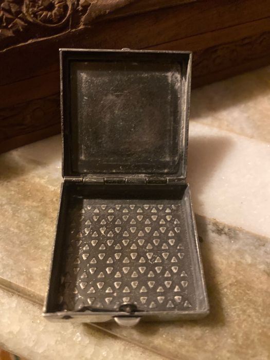 Caixa de rapé Casquinha Arte Déco Antiga 3,8 cm