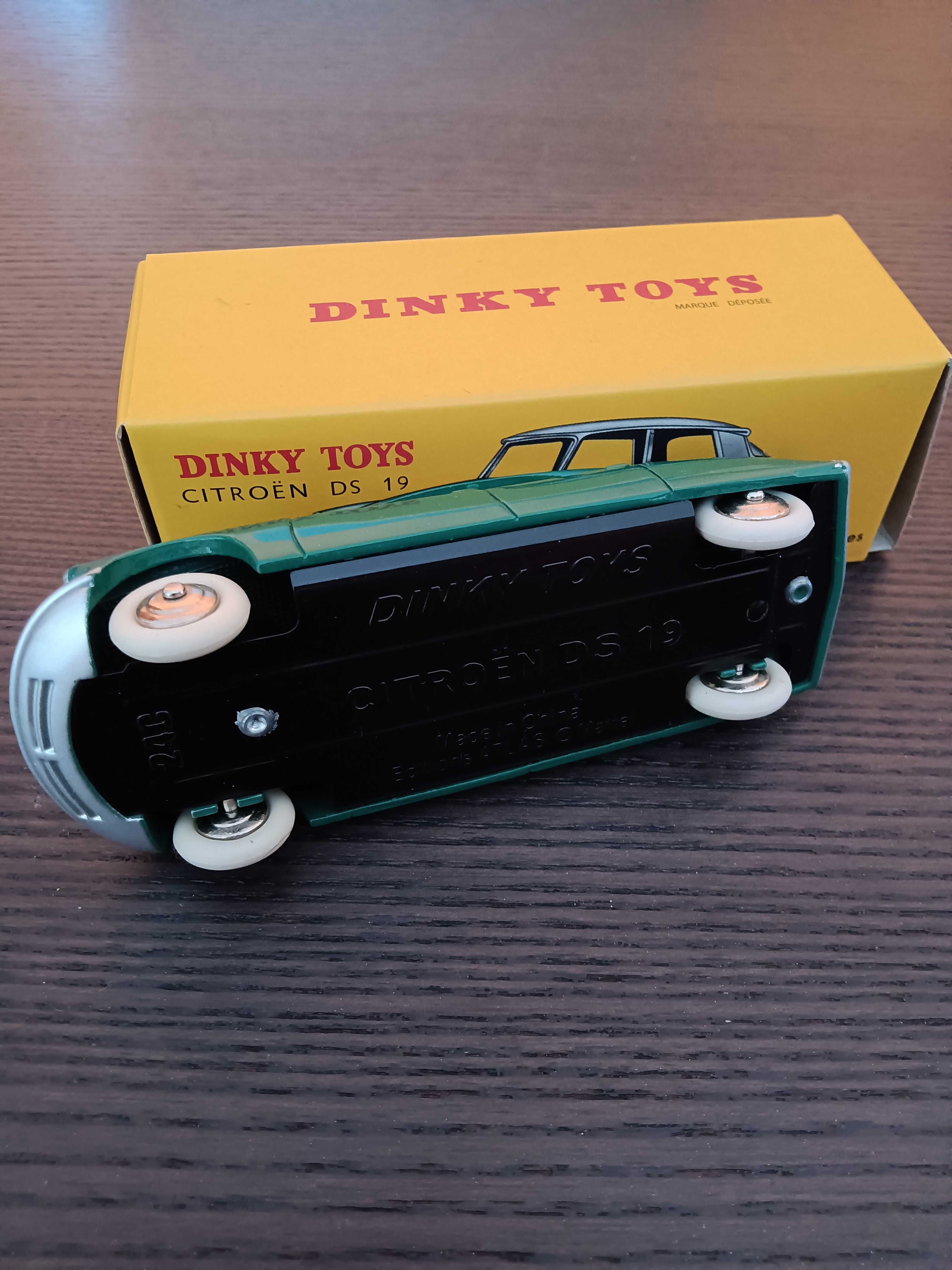 Dinky Toys carro citroen DS 19 verde