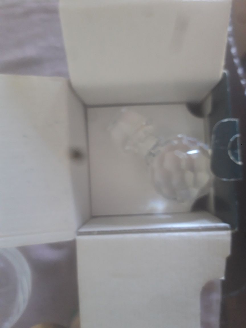 Garrafa Royal Crystal Atlantis com etiqueta