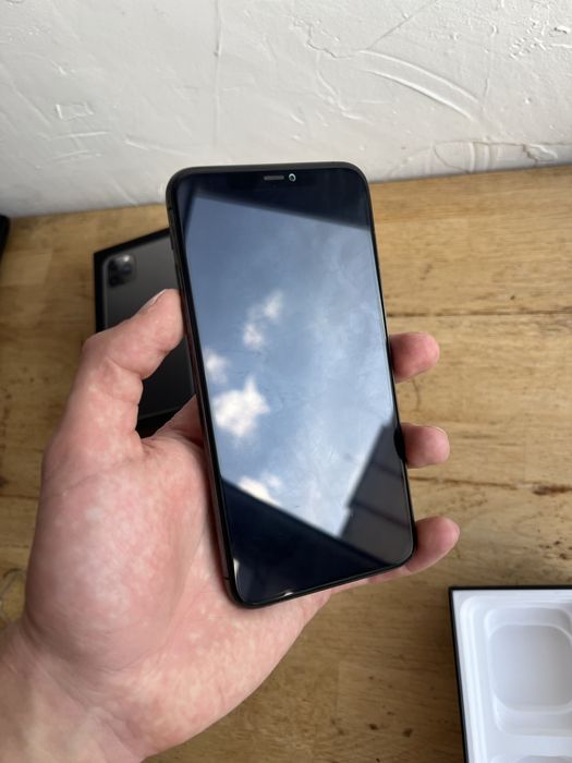 iPhone 11 Pro Max 256GB Grey АКБ 83% Айфон 11 про макс 256 гб сірий