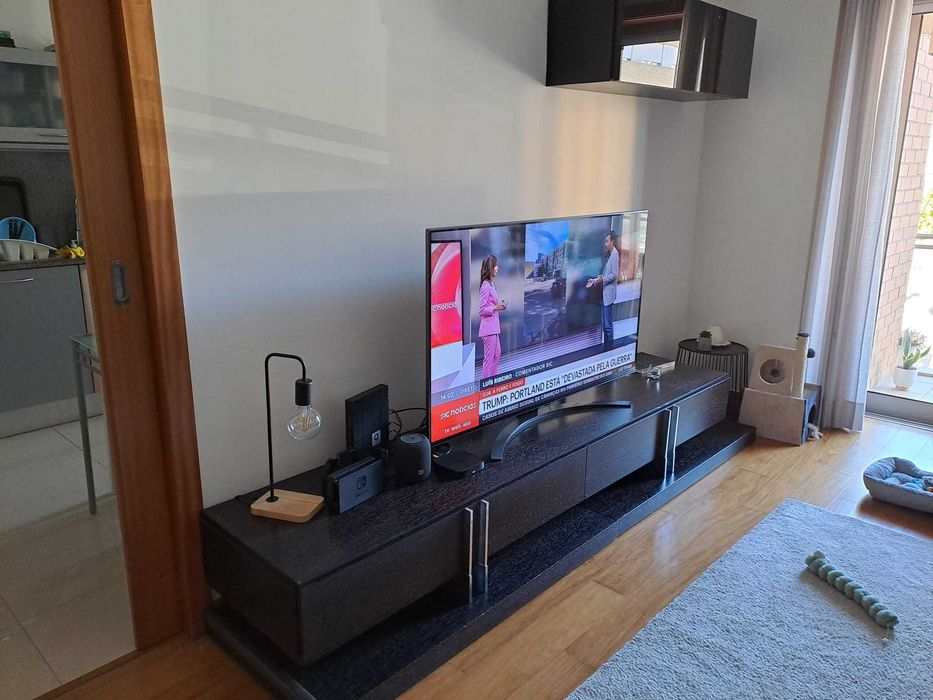 Movél TV madeira wengué preto