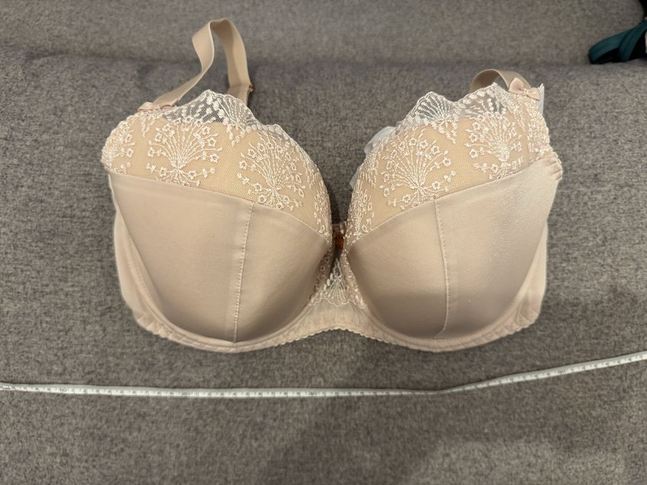 Stanik Ava kolor beżowy 75g półusztywniany NOWY !!