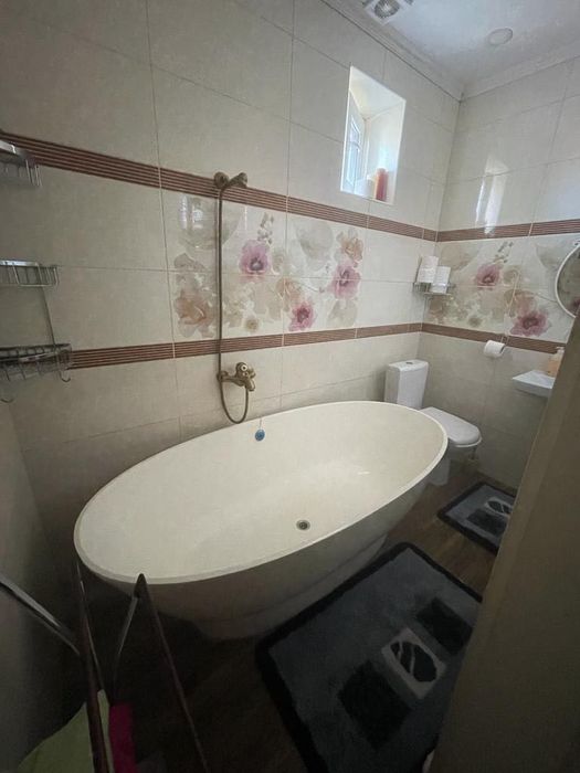 Здається будинок в м.Берегово