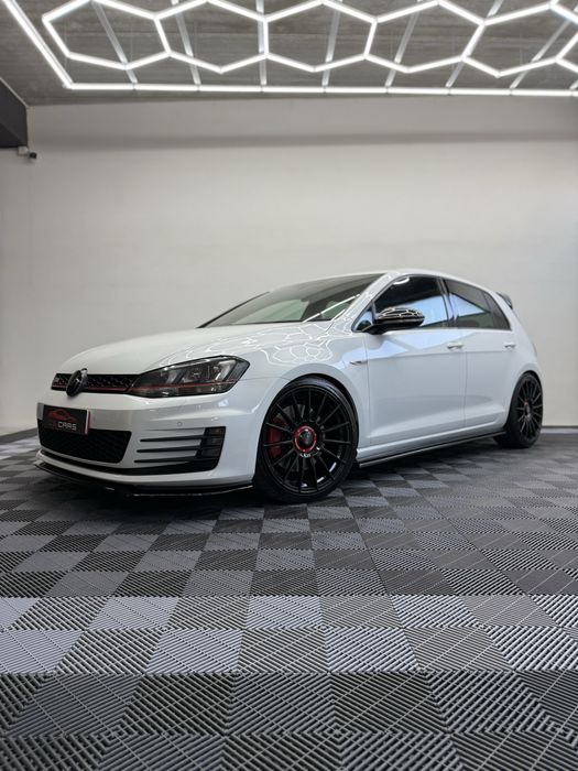 VOLKSWAGEN GOLF 7 GTI DSG