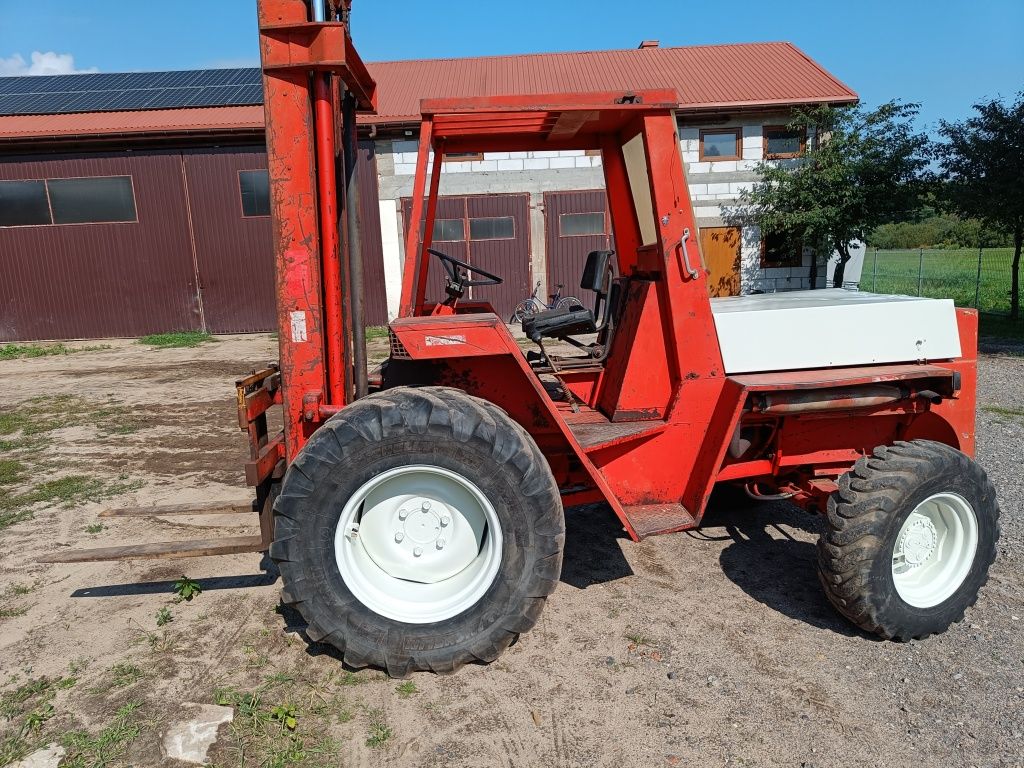 Wózek widłowy Manitou 4x4