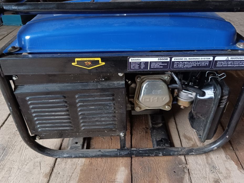 Бензогенератор .5500W