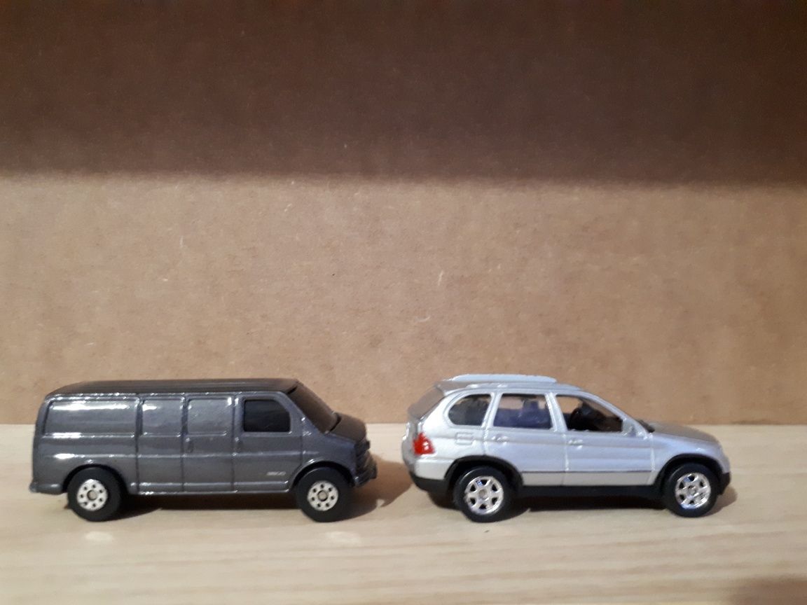 Lote de 4 carros 1/64