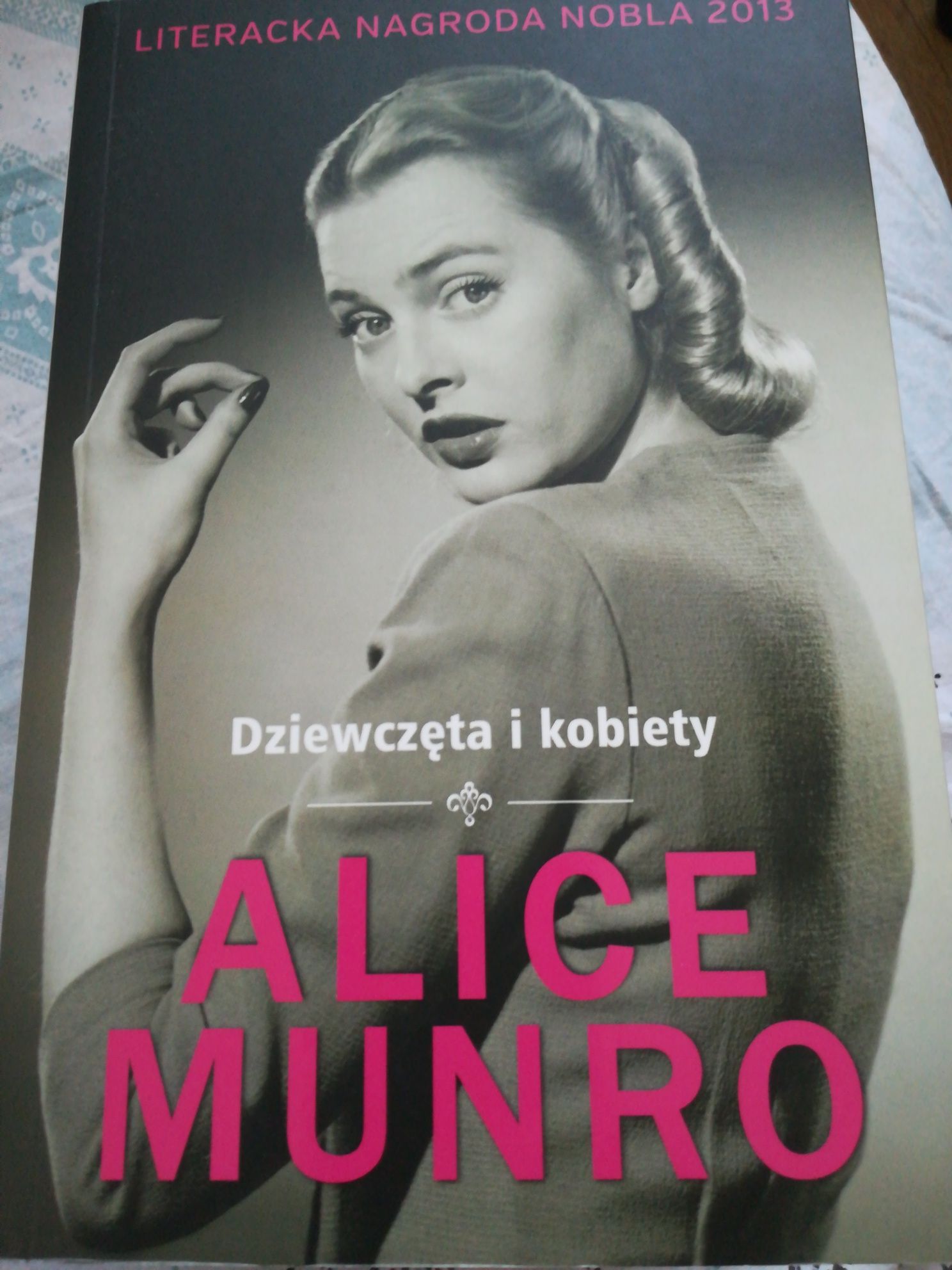 Dziewczęta i kobiety, Alice Munro.