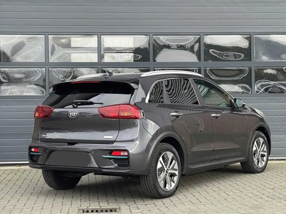 Kia e-Niro      2020