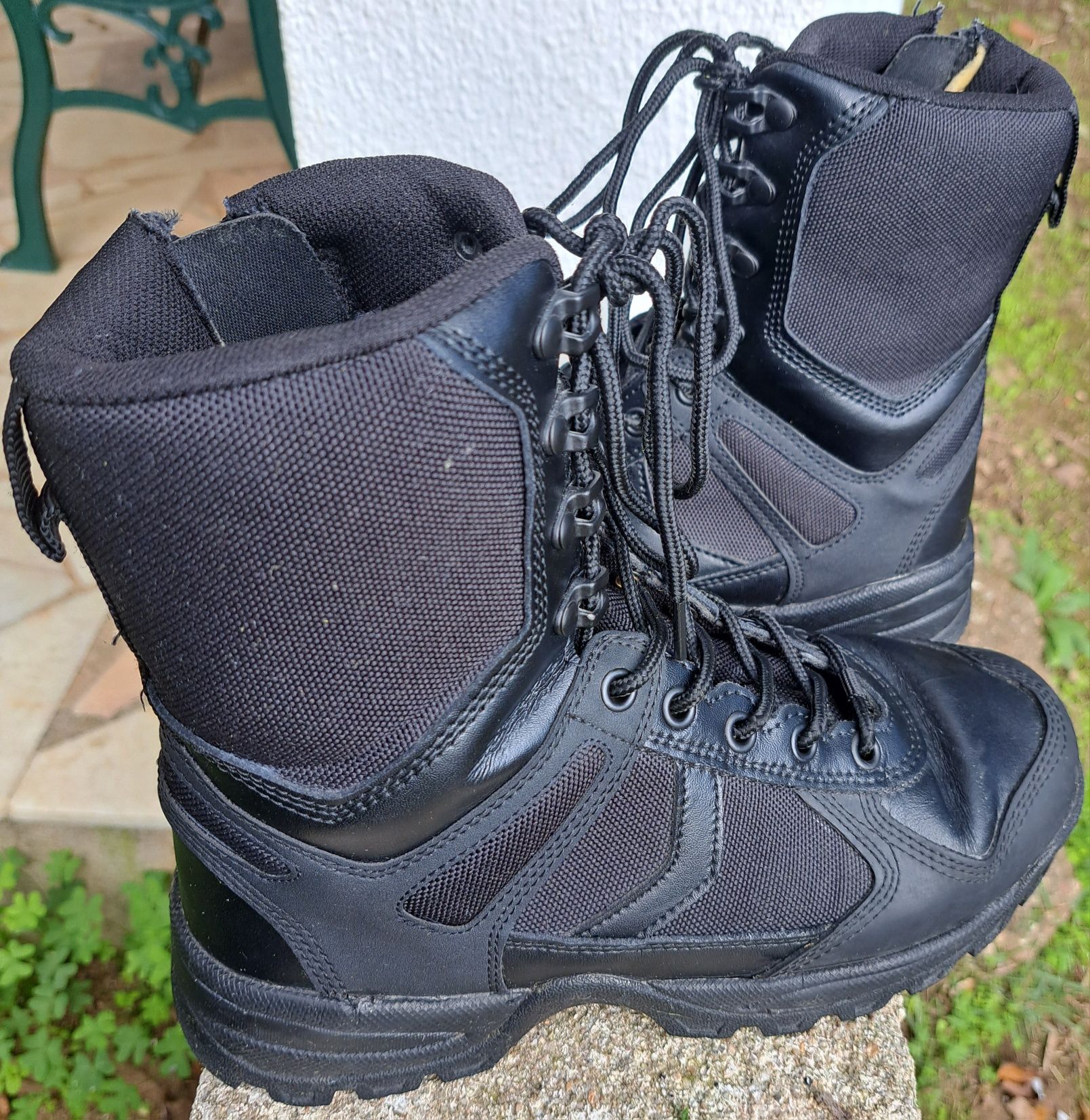 Botas Mil-Tec com fecho