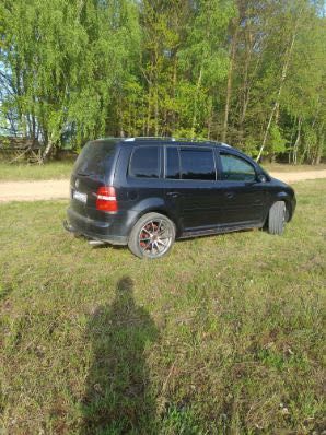 Sprzedam vw touran 2.0 diesel  7os