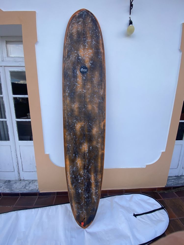 Surf Longboard   “ the Retro Movement “