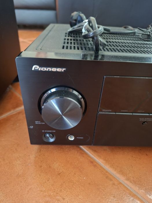 Amplificador AV VSX-330-K + Subwoofer Pionner
