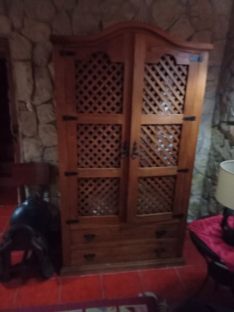 Venda de recheio de Moradia