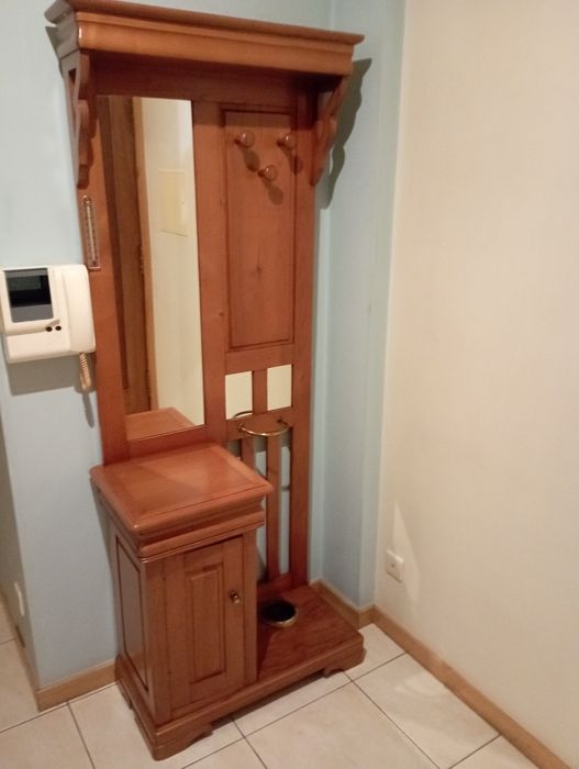 Movel e sofá usados em bom estado