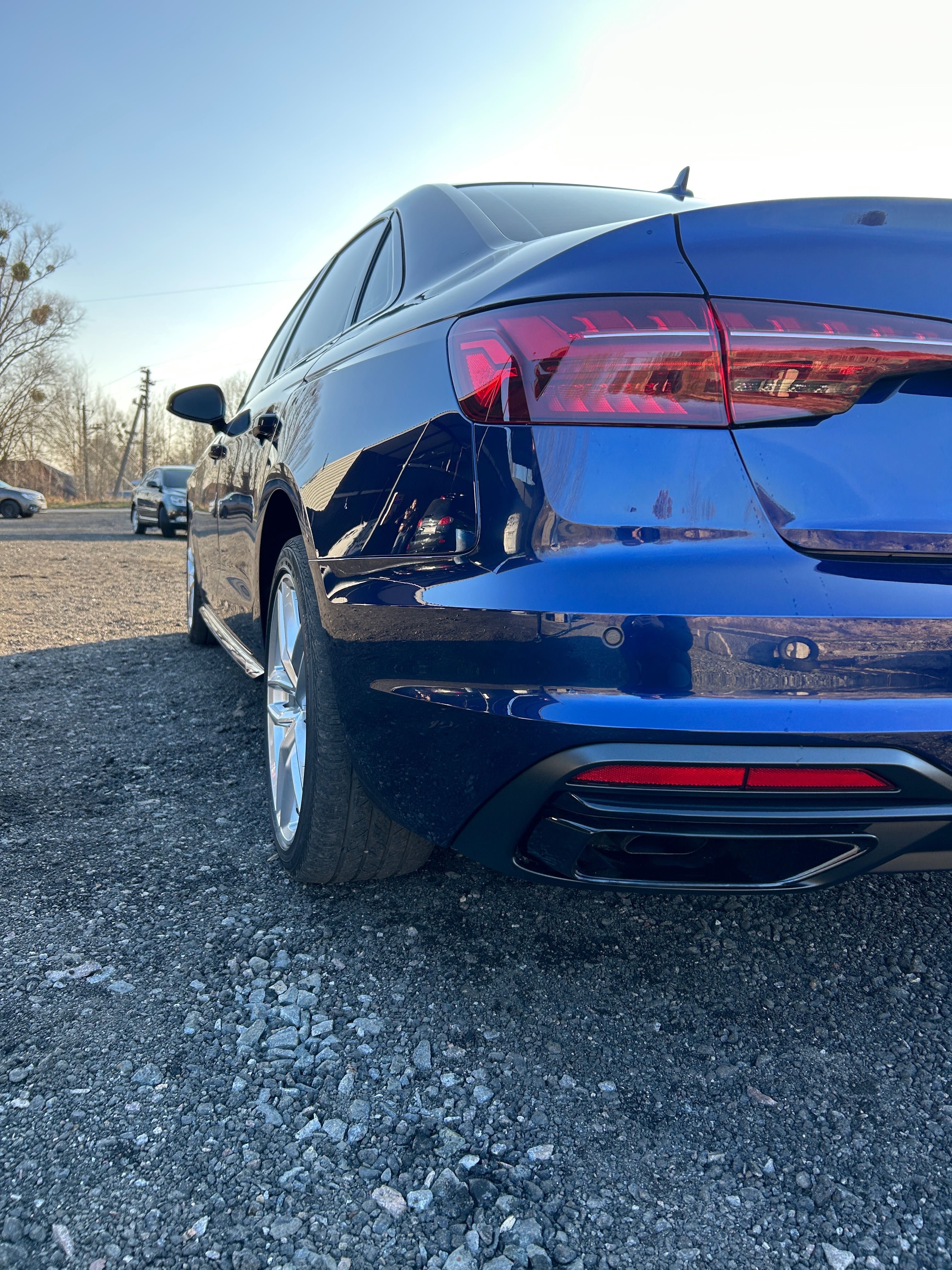 AUDI A4  quattro