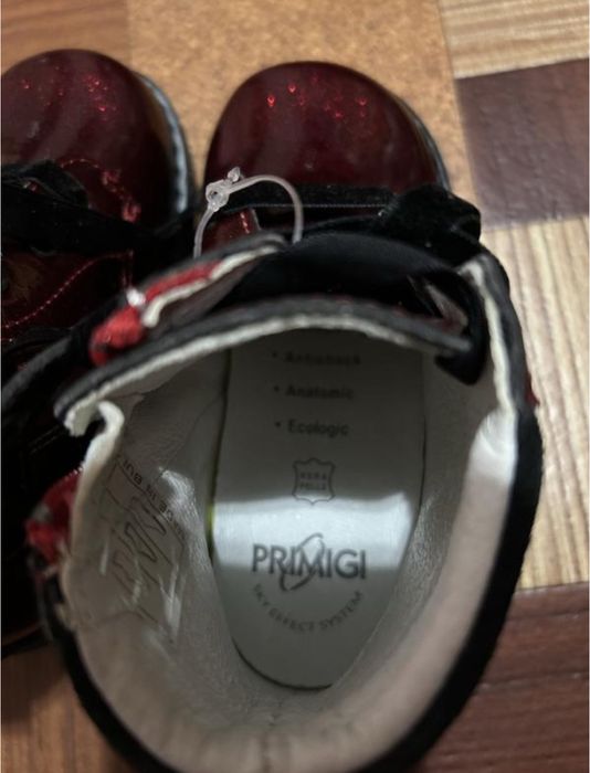 Черевички для дівчинки