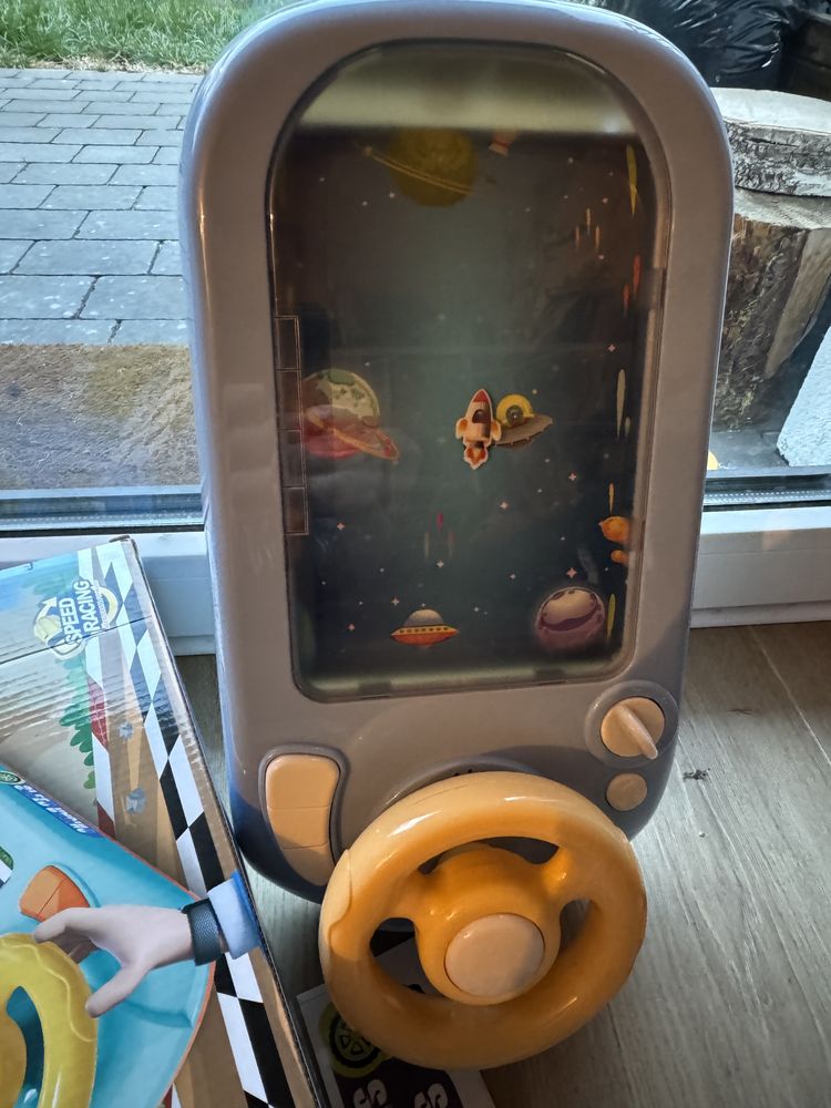 Spaceship adventure. Symulator lotu statkiem kosmicznym