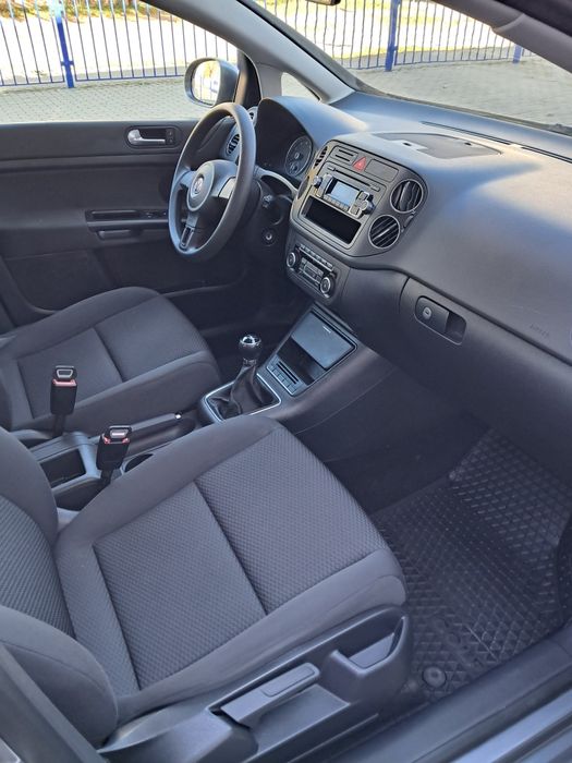 Продам Golf Plus 2010