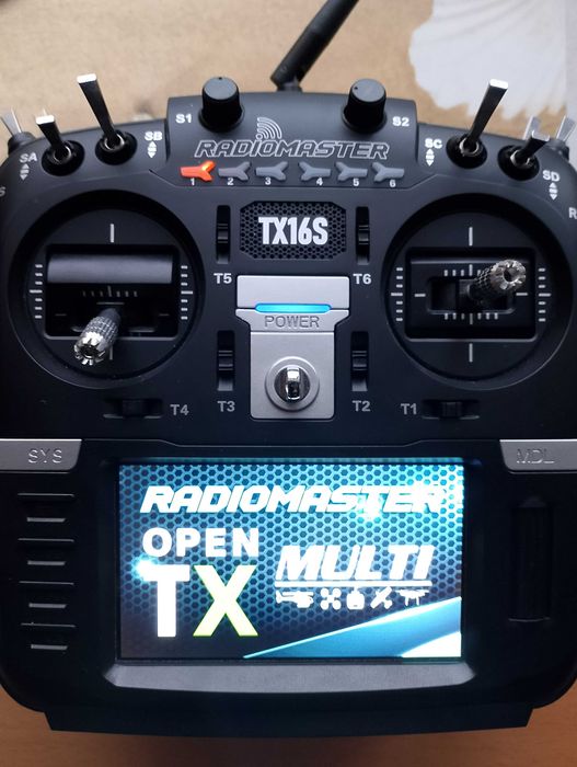 Aparatura rc Radiomaster TX16S jak nowa b. zadbana-tanio!!!
