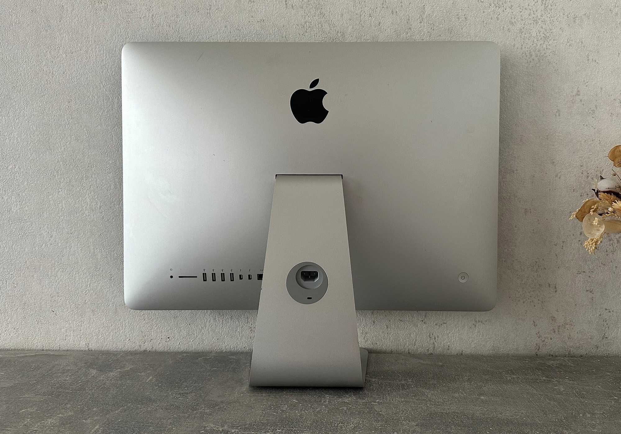 Моноблок iMac 21.5" (A1418, Late 2012, Core i5, 8 ГБ DDR3, 1 ТБ HDD)