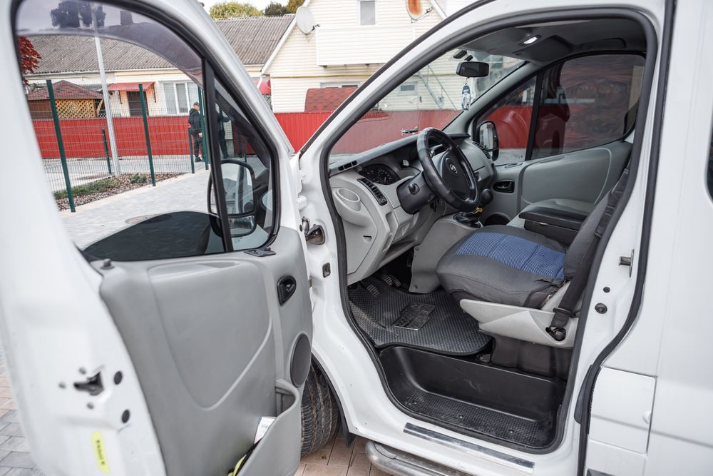 Продам Opel Vivaro Long 1.9 Conditioner