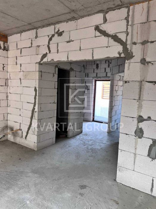 БЕЗ КОМІСІЇ! ТаунХаус 2 поверхи.3 кімнати+кухня студія.БЕЗ РЕМОНТУ.ГАЗ