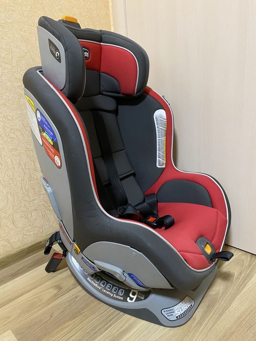 Автокресло Chicco Nextfit с 2,5 до 30 кг, с рождения до 8 лет
