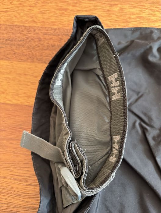 Гірськолижні штани Helly Hansen XL