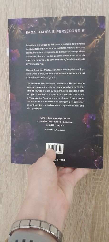 Livro Um Toque de Escuridão