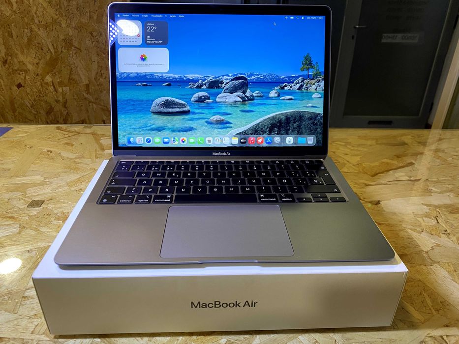MacBook Air 13, Chip M1, 2TB SSD, 16GB RAM, GARANTIA