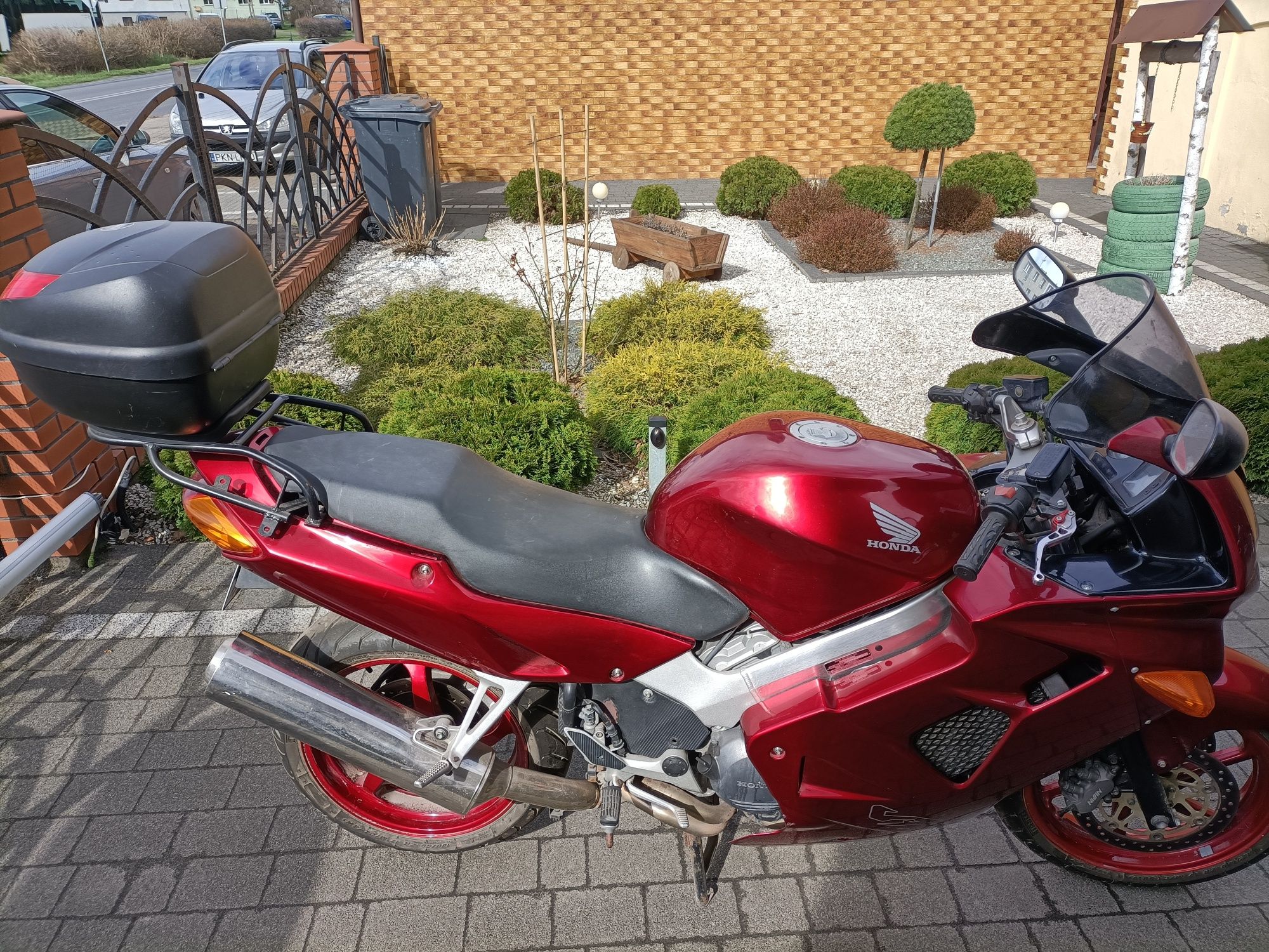 Honda VFR 800 motocykl