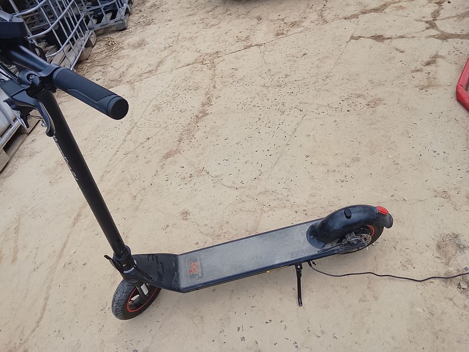 Sprzedam hulajnogę elektryczną kugo kirin s4