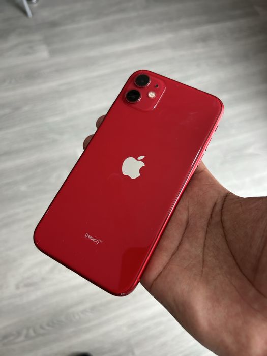 Iphone 11 - 64BG Vermelho