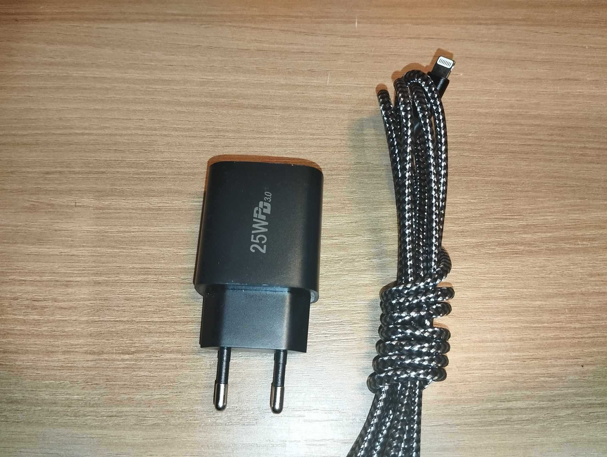 Ładowarka - Lightning - do iPhone / iPad