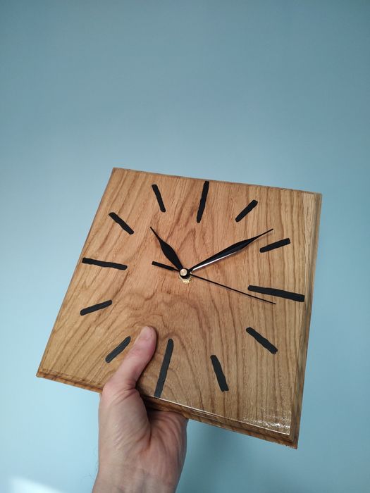 Drewniany Zegar Ścienny; Dąb; Mechanizm Cichy; Tarcza 24 cm