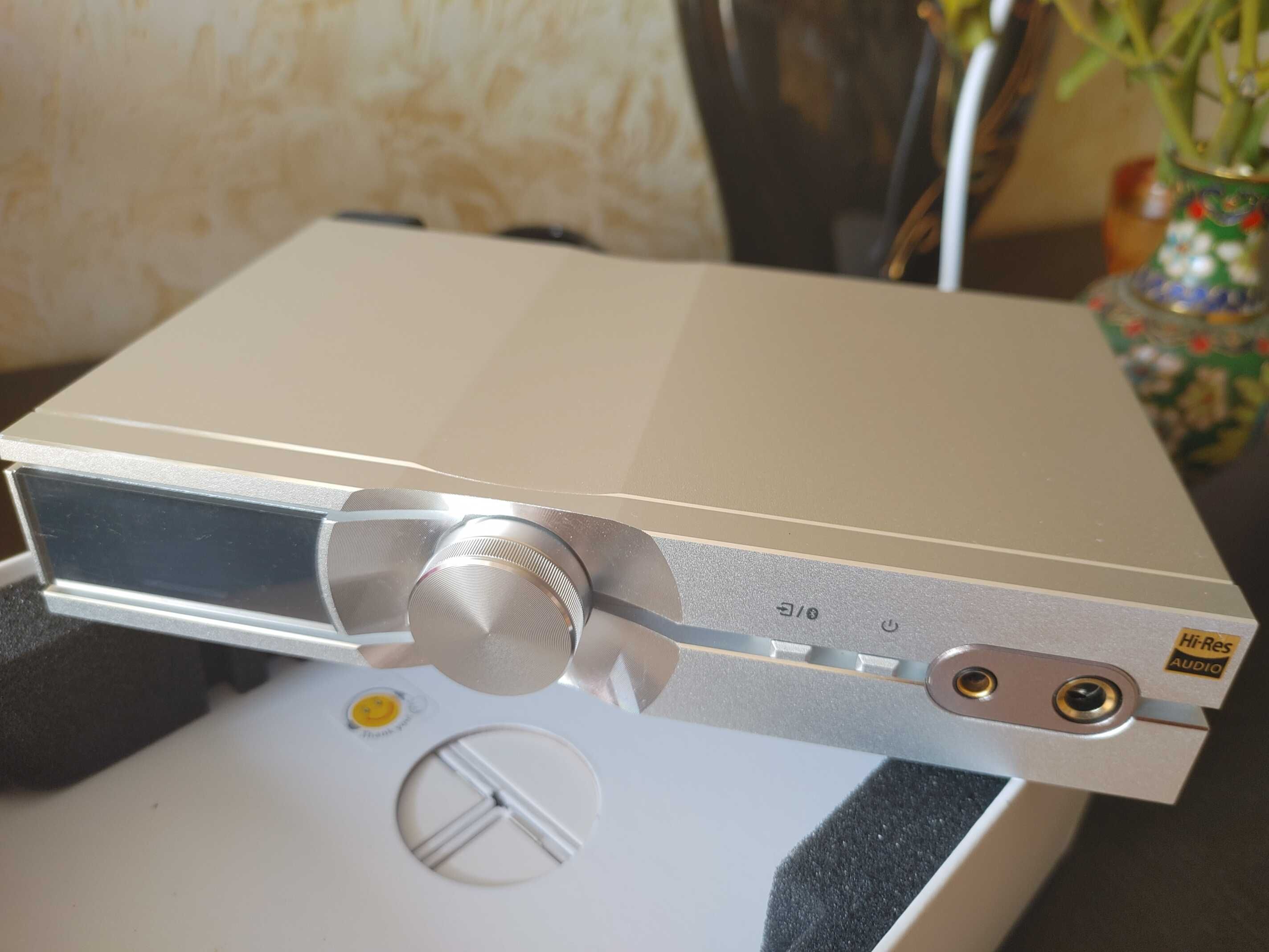 ЦАП с усилителем iFi Audio NEO iDSD, новый