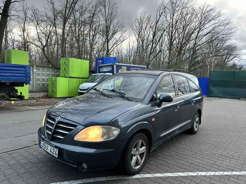 SsangYong Rodius, позашляховик, внедорожник